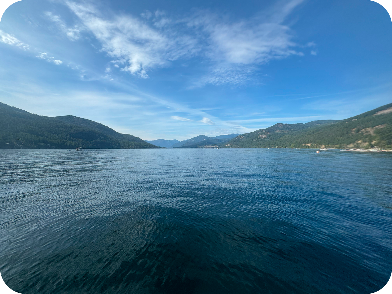 Wide lake and mountains